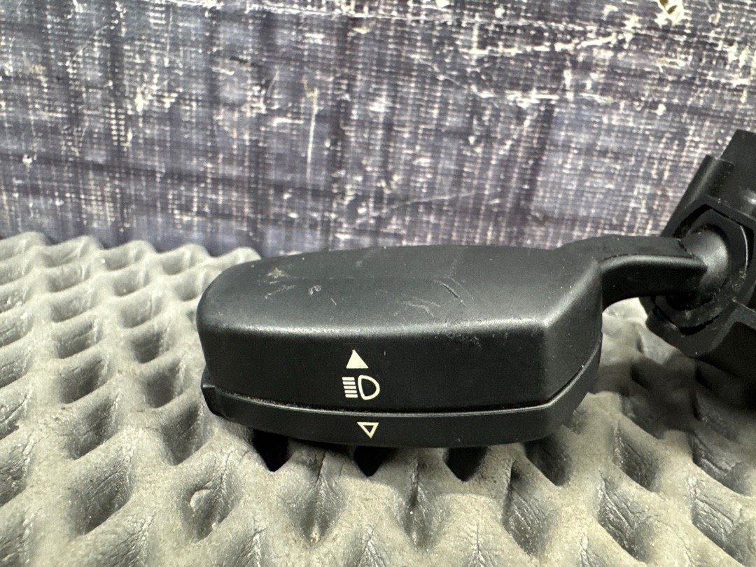 Подрулевой переключатель, 300 рублей, Красноярск