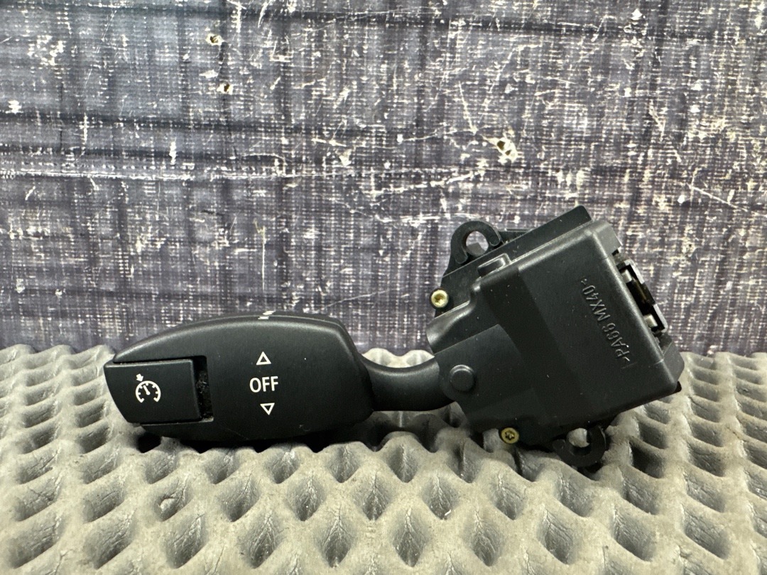 Подрулевой переключатель, 300 рублей, Красноярск