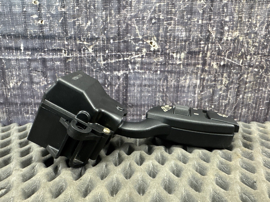 Подрулевой переключатель, 300 рублей, Красноярск