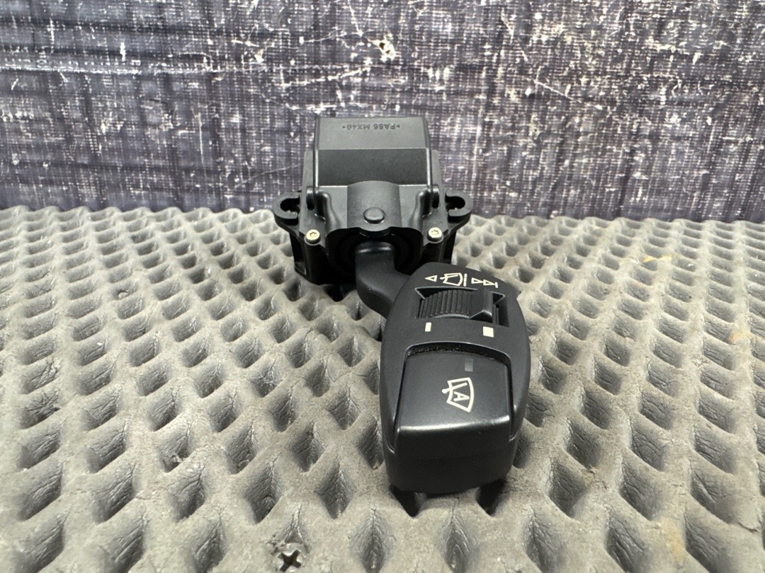 Подрулевой переключатель, 300 рублей, Красноярск