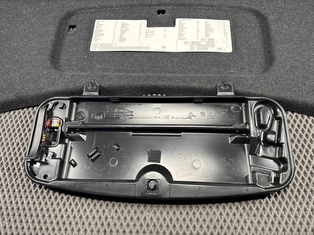 Обшивка крышки багажника, 900 рублей, Красноярск