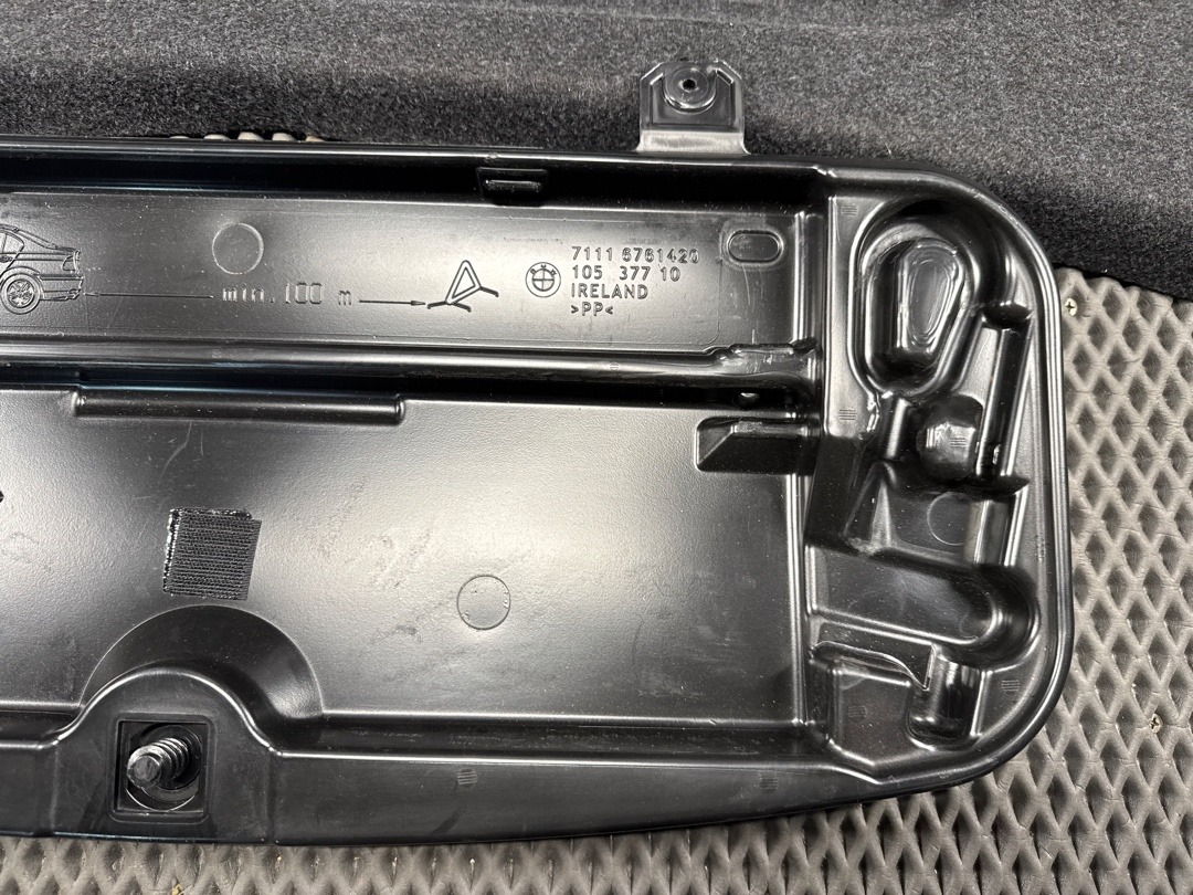 Обшивка крышки багажника, 900 рублей, Красноярск