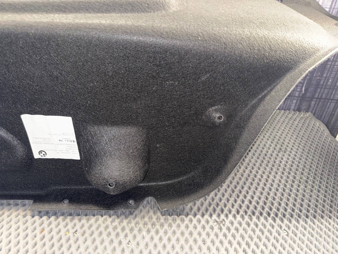 Обшивка крышки багажника, 900 рублей, Красноярск