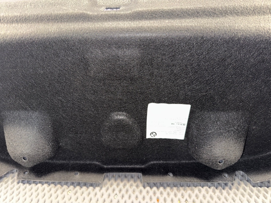 Обшивка крышки багажника, 900 рублей, Красноярск