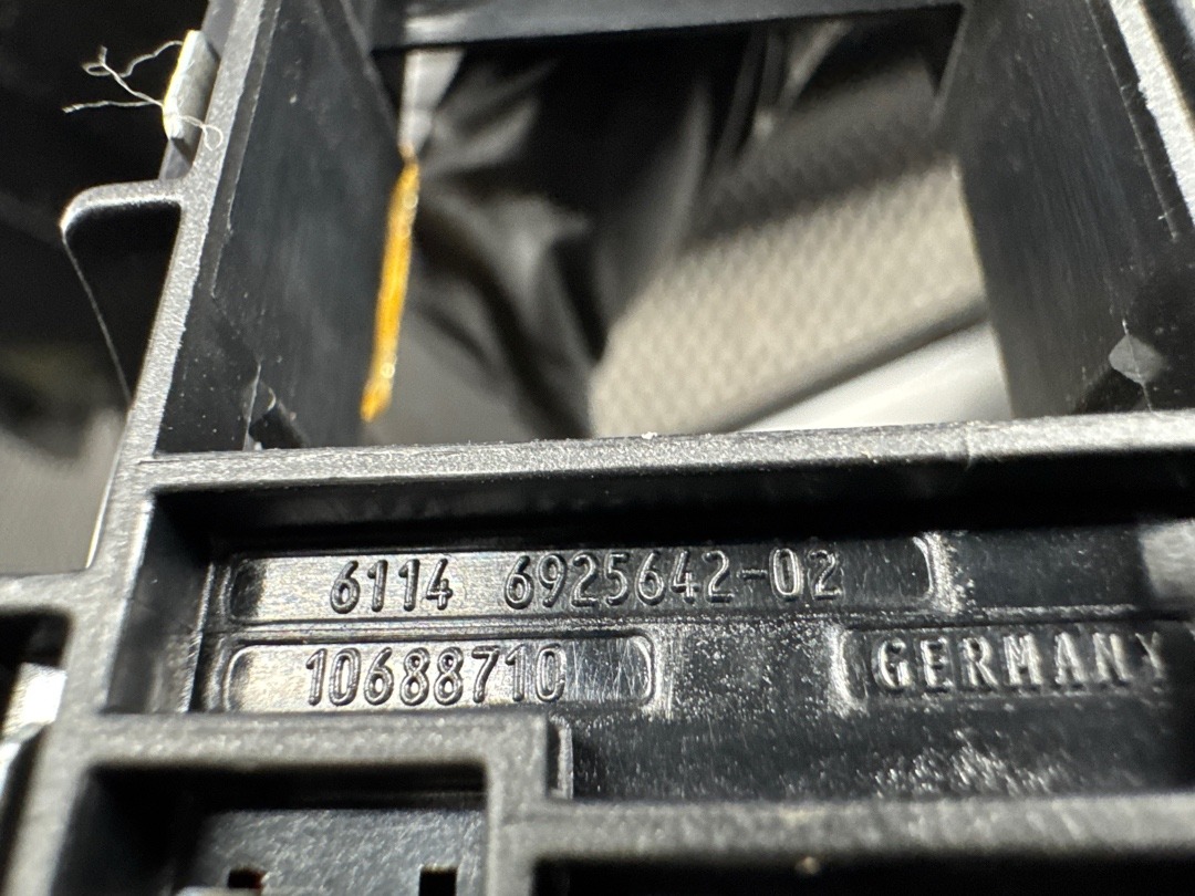 Обшивка крышки багажника, 900 рублей, Красноярск