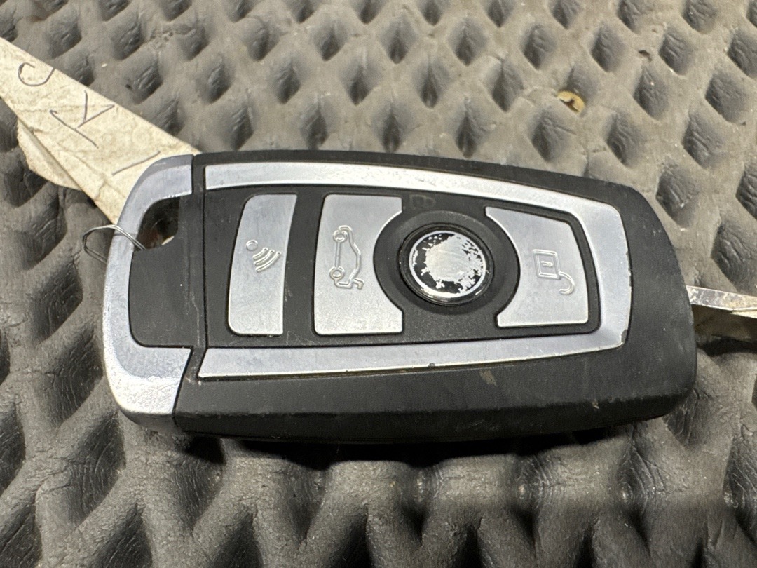 Комплект замков с ключом, 3000 рублей, Красноярск