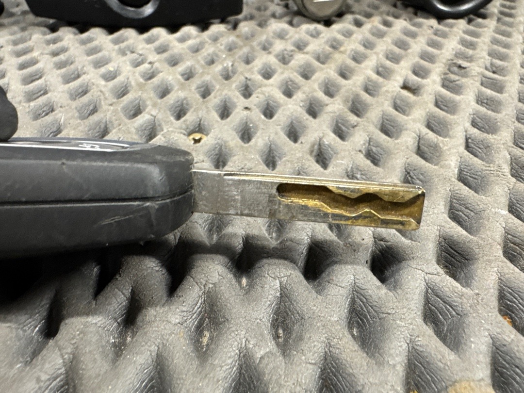 Комплект замков с ключом, 3000 рублей, Красноярск