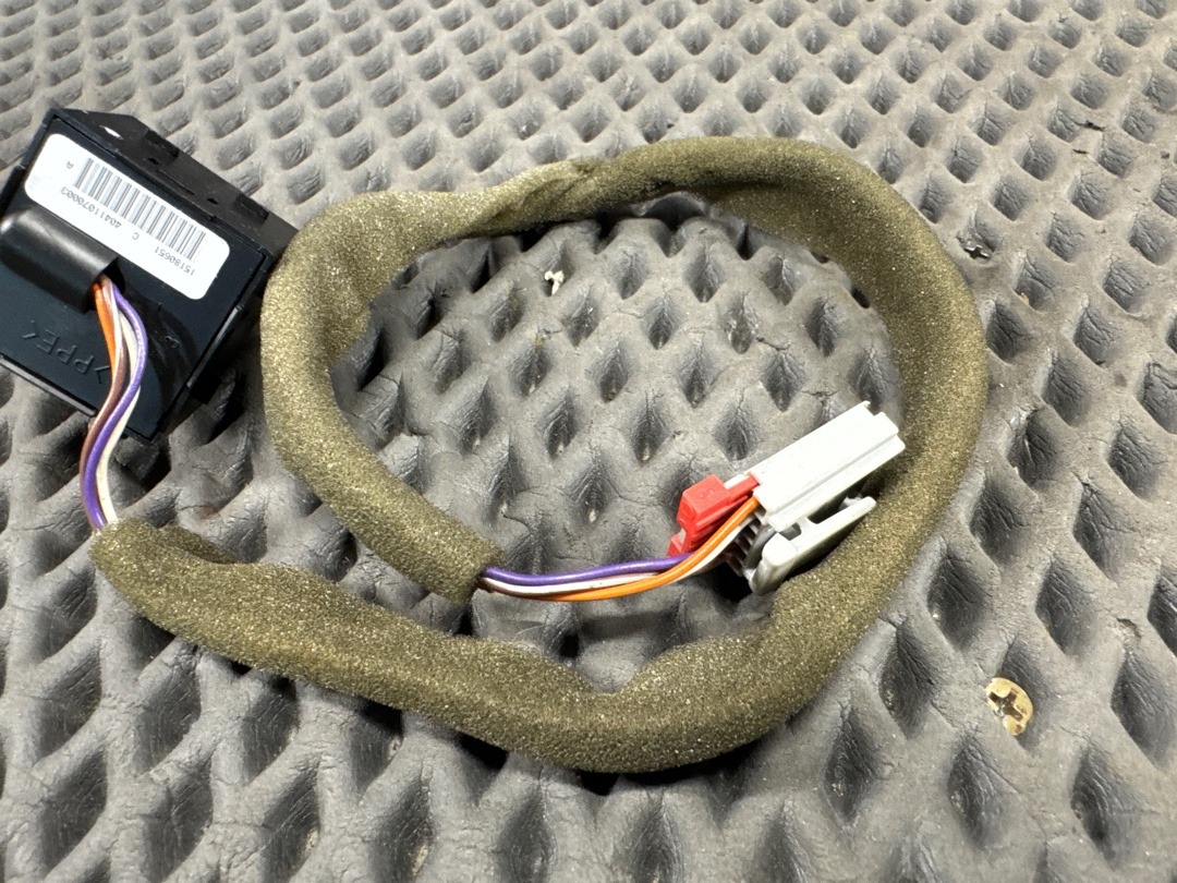 Кнопка памяти сиденья, 350 рублей, Красноярск