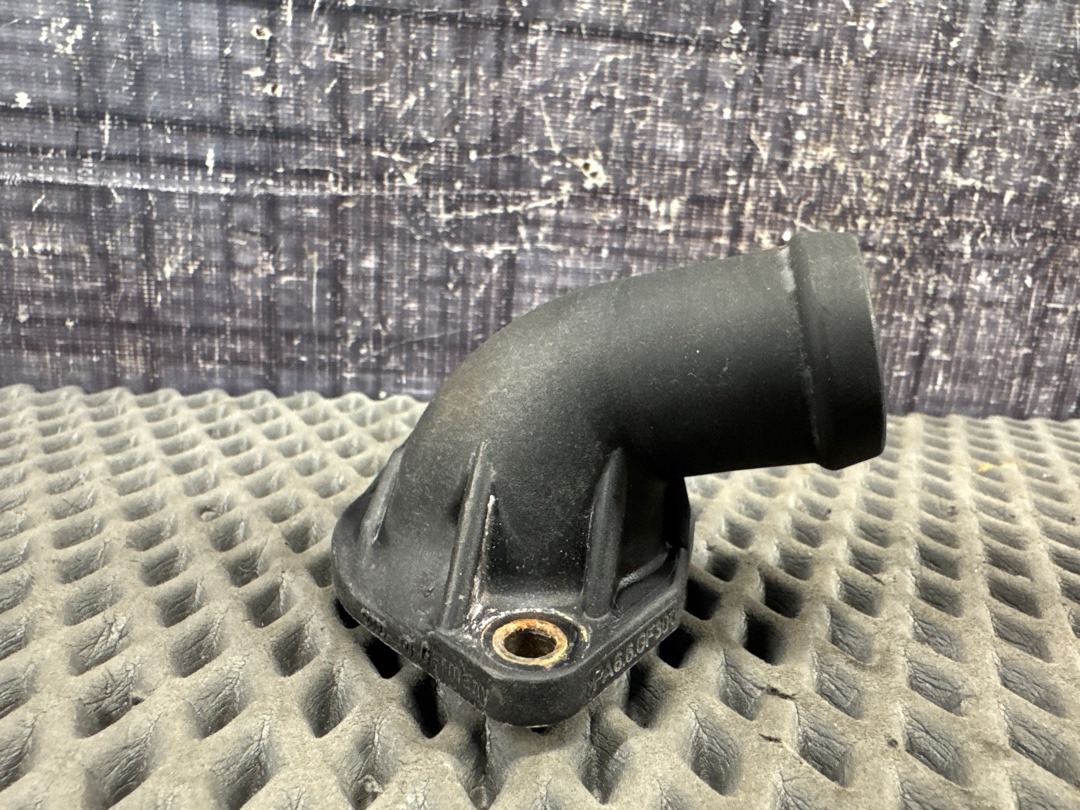 Фланец системы охлаждения, 400 рублей, Красноярск