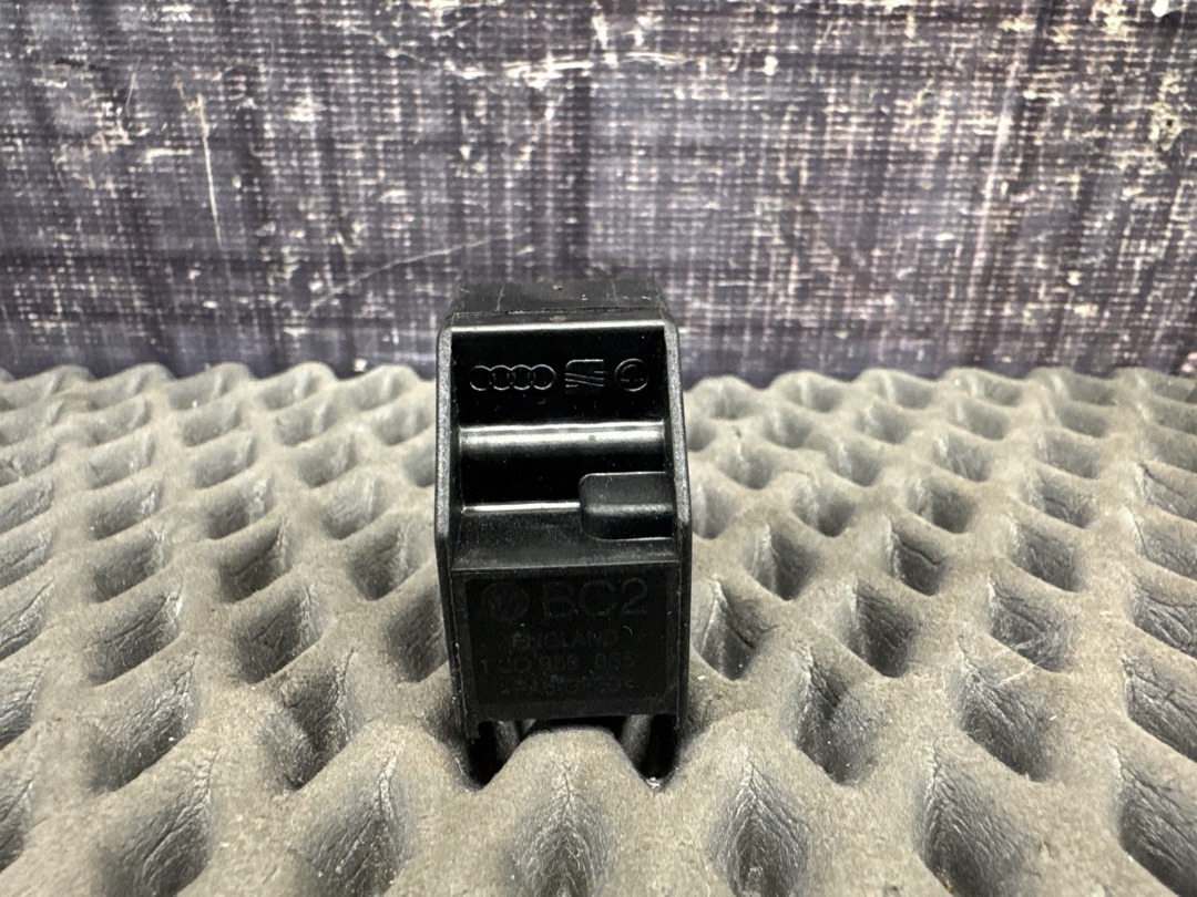 Кнопка стеклоподъемника, 250 рублей, Красноярск