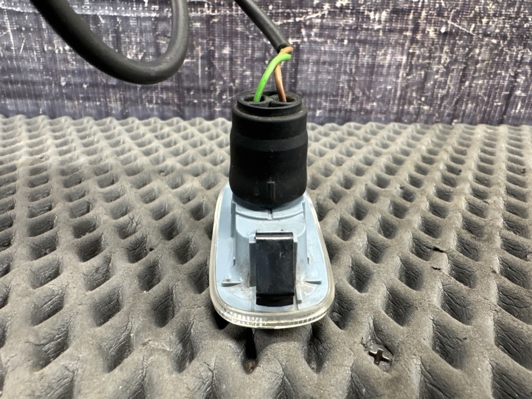 Повторитель в крыло, 500 рублей, Красноярск