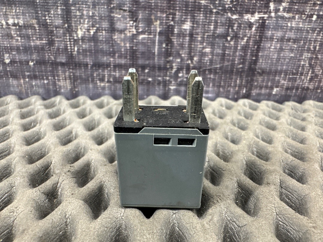 Реле, 250 рублей, Красноярск