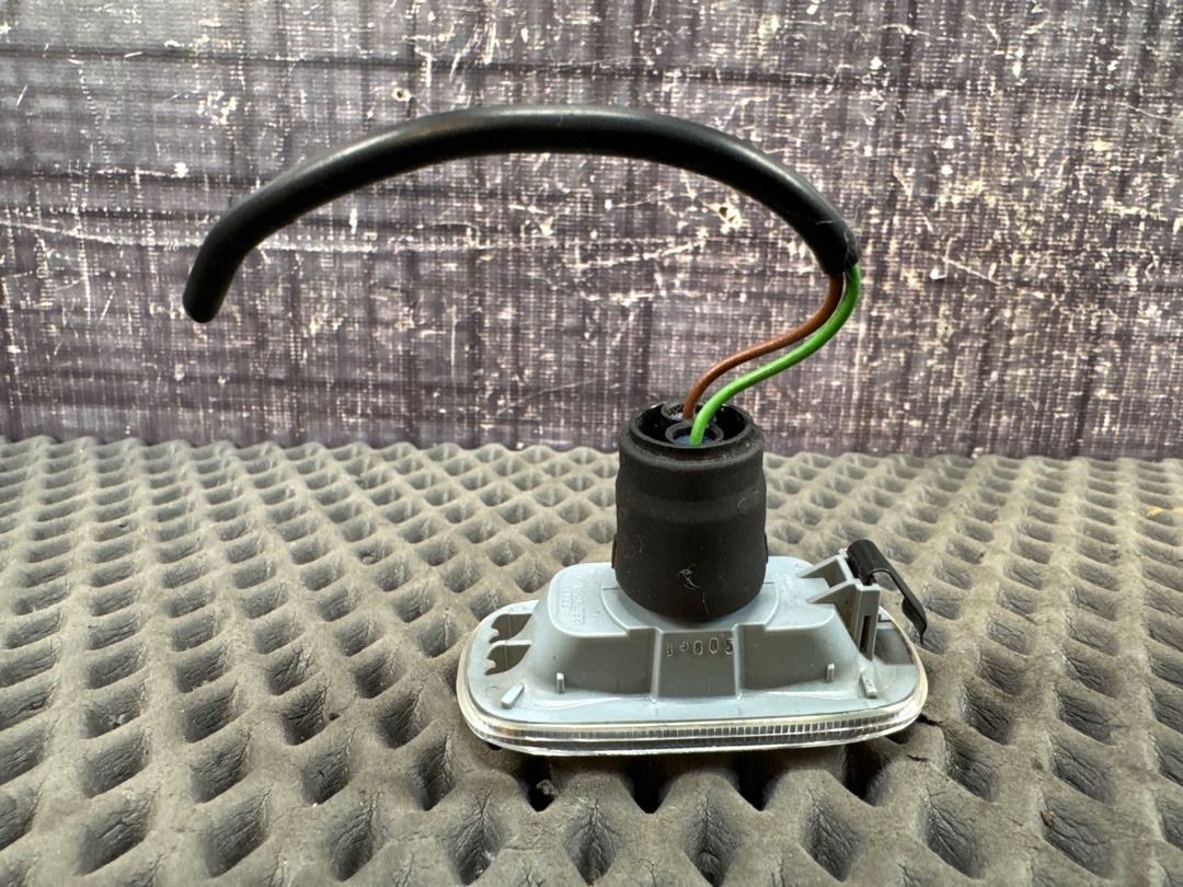 Повторитель в крыло, 500 рублей, Красноярск