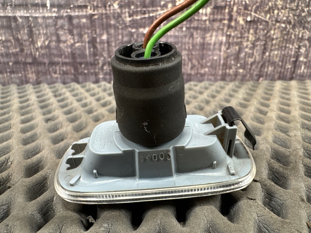 Повторитель в крыло, 500 рублей, Красноярск