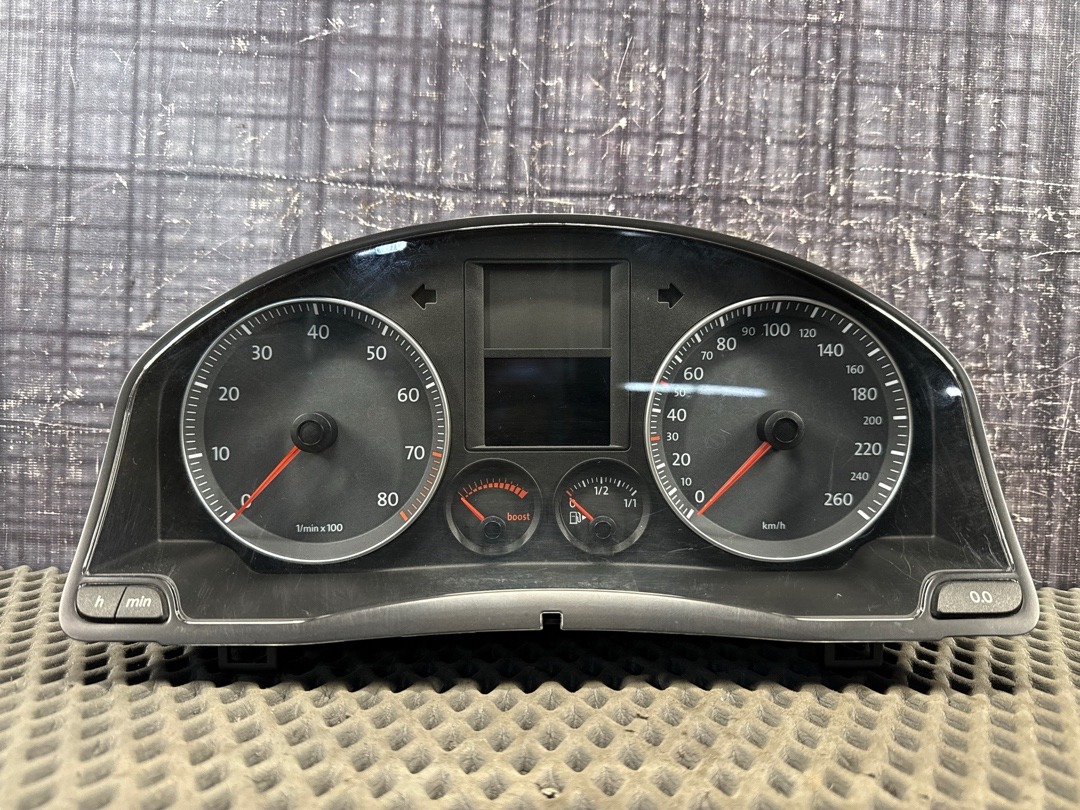 Щиток приборов, 3500 рублей, Красноярск