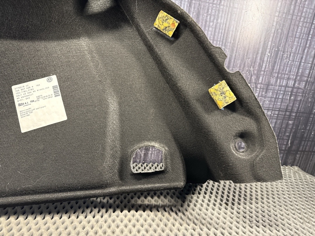 Обшивка багажника, 850 рублей, Красноярск