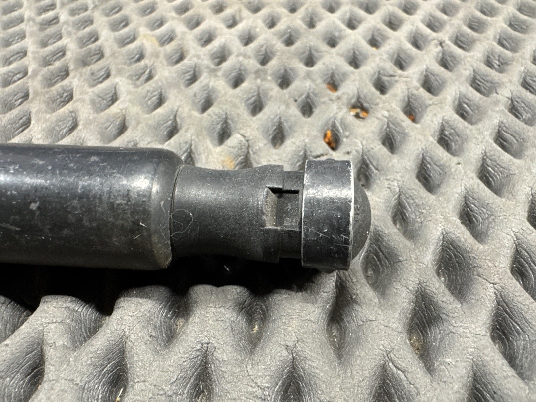 Амортизатор багажника, 350 рублей, Красноярск