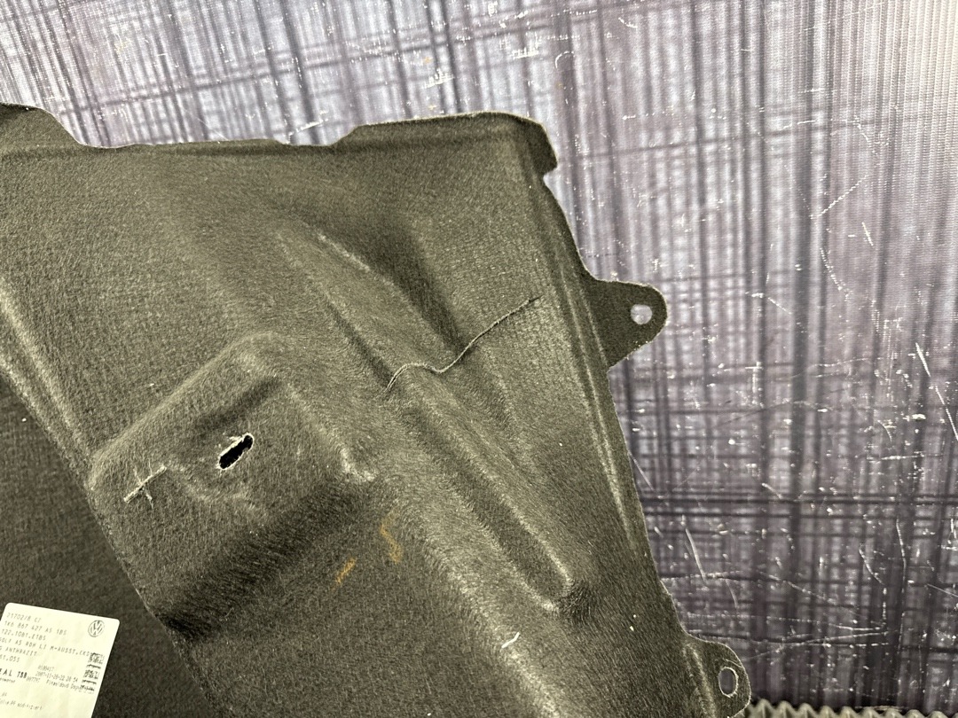 Обшивка багажника, 850 рублей, Красноярск