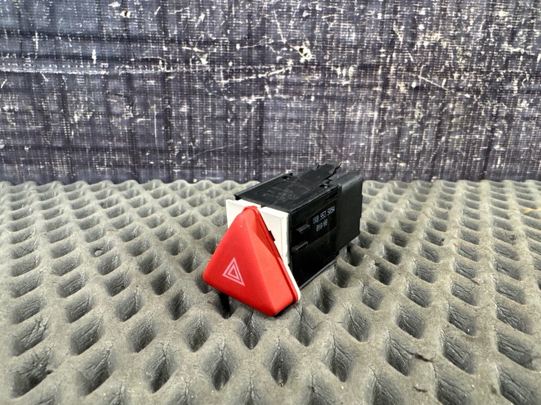 Кнопка аварийной остановки, 700 рублей, Красноярск