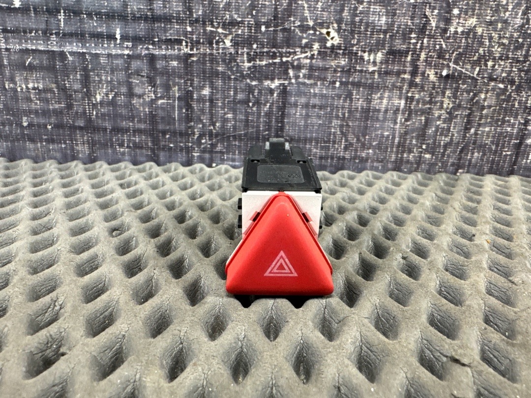 Кнопка аварийной остановки, 700 рублей, Красноярск