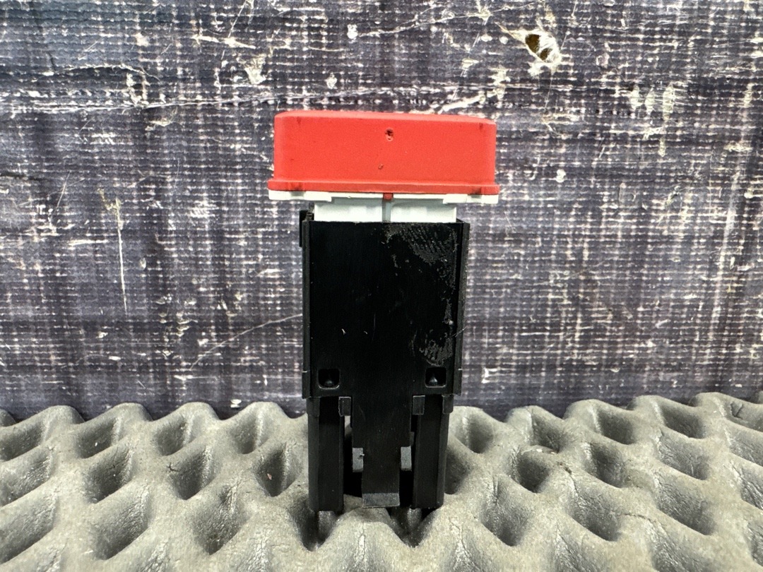 Кнопка аварийной остановки, 700 рублей, Красноярск