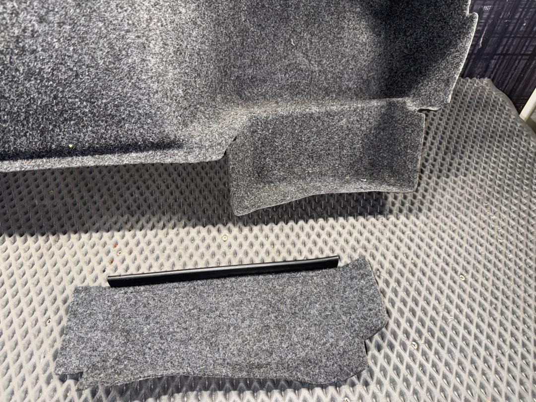 Обшивка багажника, 1000 рублей, Красноярск