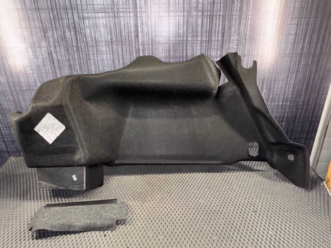 Обшивка багажника, 1000 рублей, Красноярск