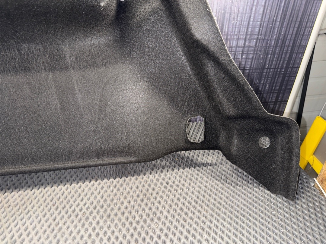 Обшивка багажника, 1000 рублей, Красноярск