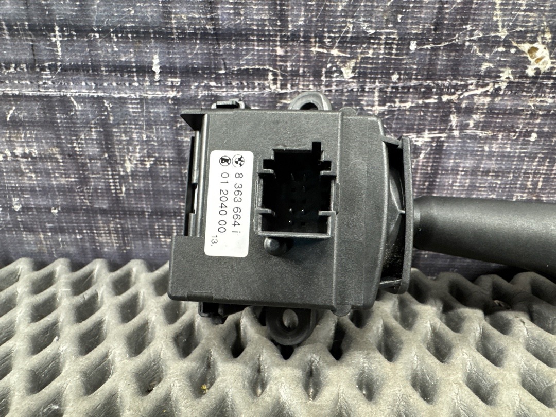 Подрулевой переключатель, 210 рублей, Красноярск