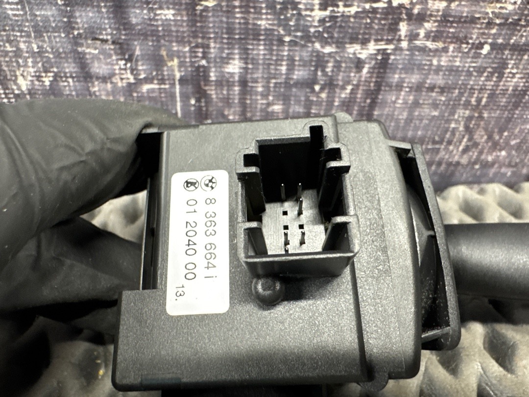 Подрулевой переключатель, 210 рублей, Красноярск