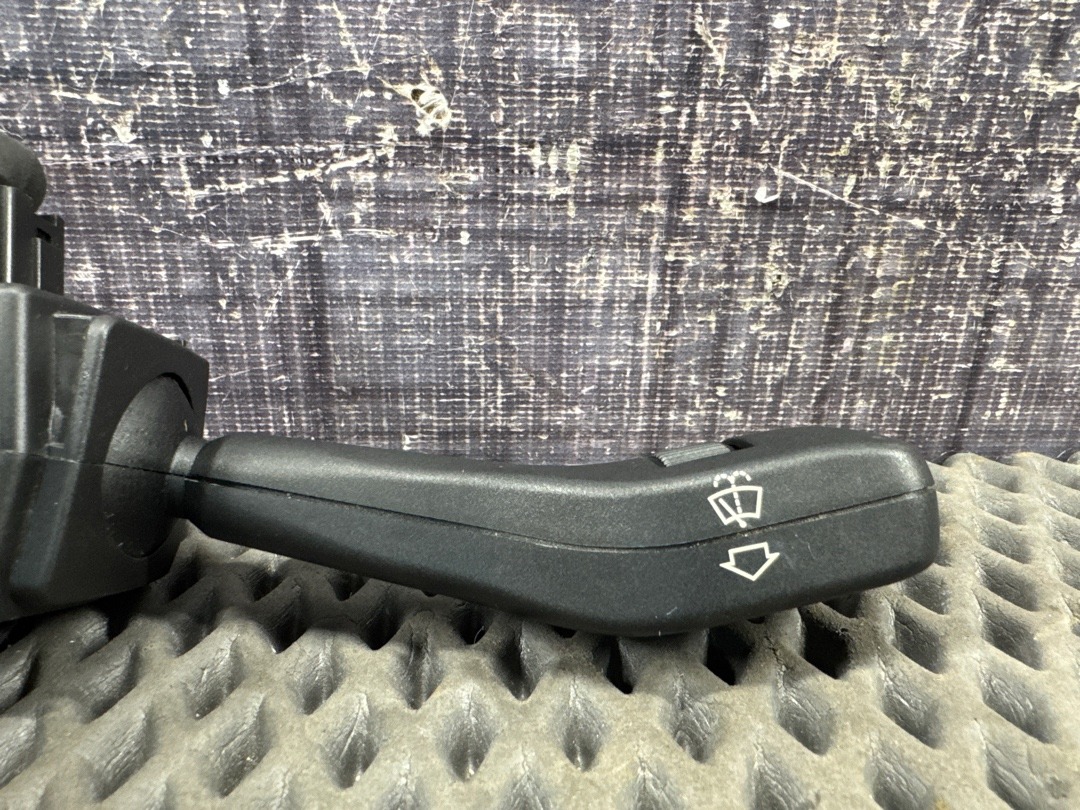 Подрулевой переключатель, 210 рублей, Красноярск