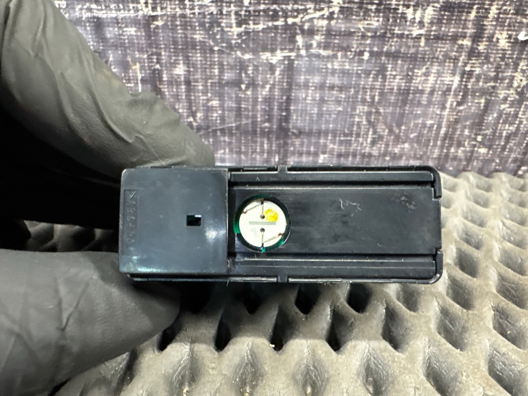 Кнопка аварийной остановки, 330 рублей, Красноярск