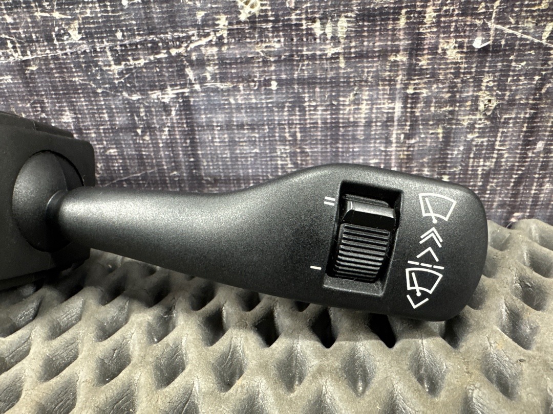 Подрулевой переключатель, 210 рублей, Красноярск