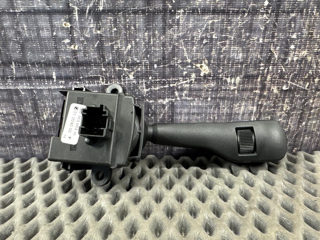 Подрулевой переключатель, 210 рублей, Красноярск