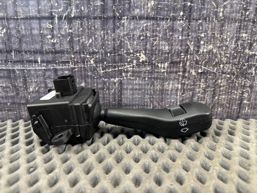 Подрулевой переключатель, 210 рублей, Красноярск