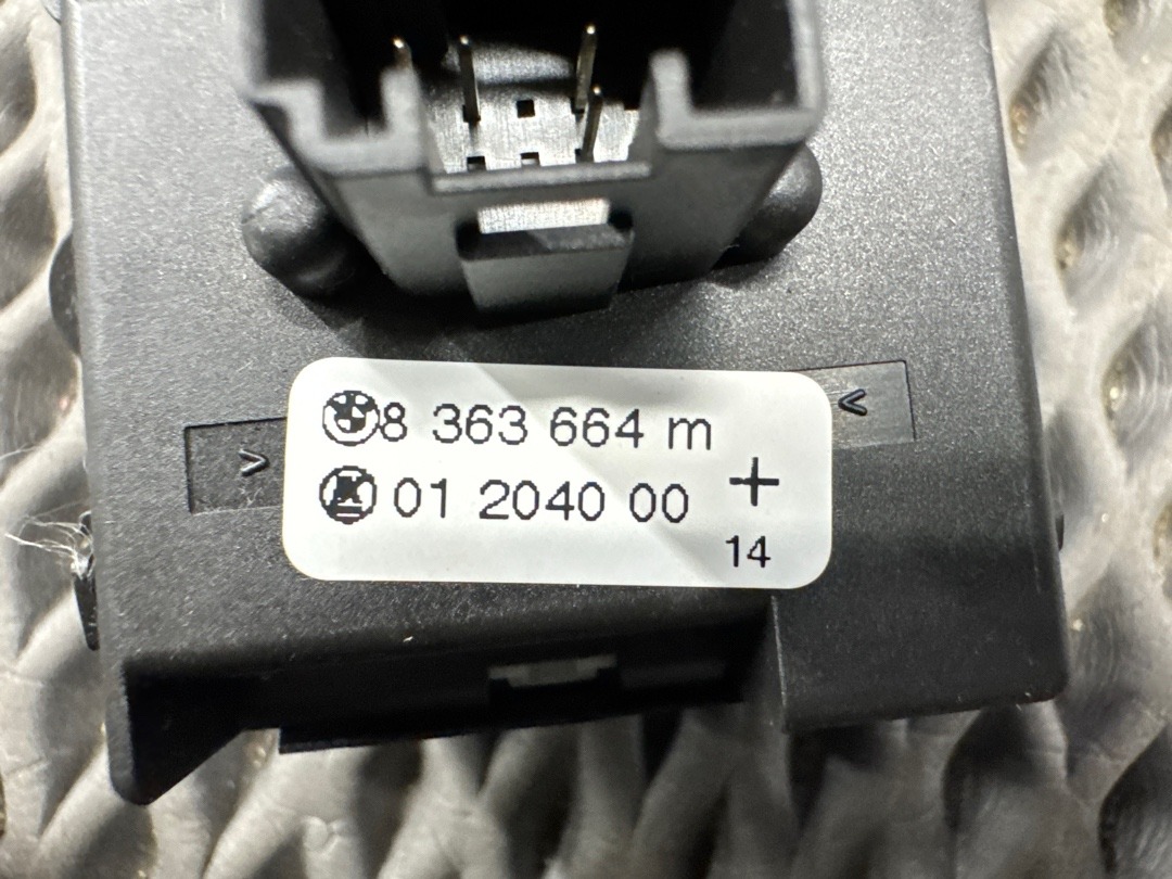 Подрулевой переключатель, 210 рублей, Красноярск