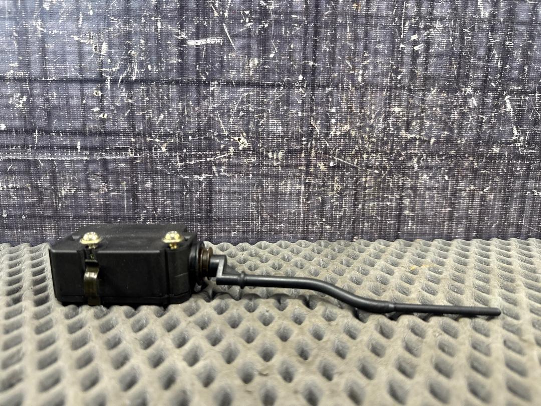 Замок лючка бензобака, 300 рублей, Красноярск