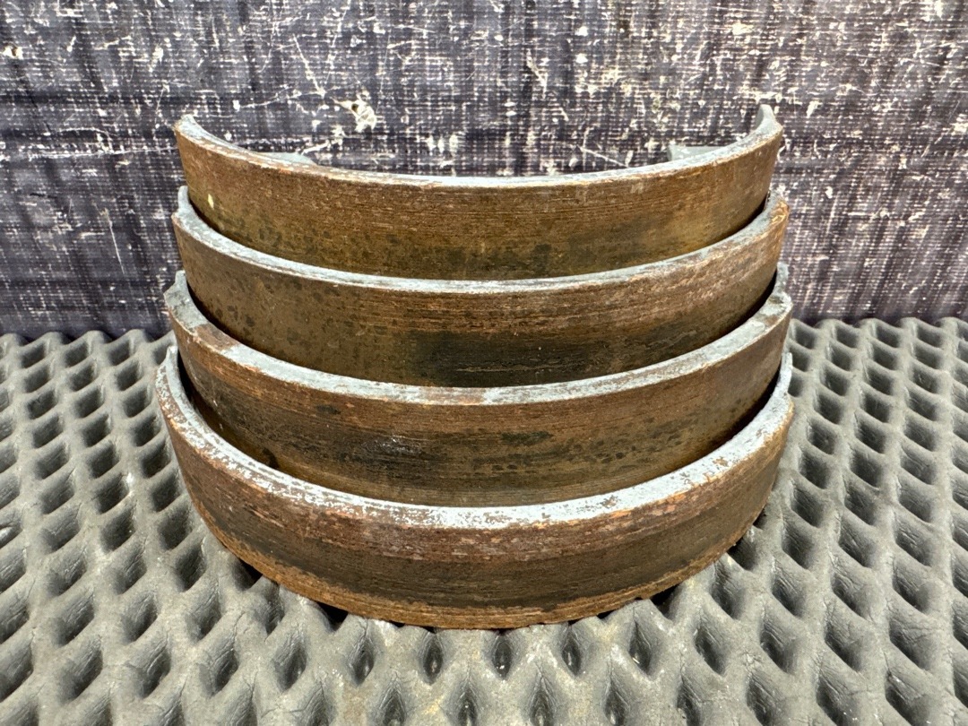 Комплект колодок ручного тормоза, 3630 рублей, Красноярск