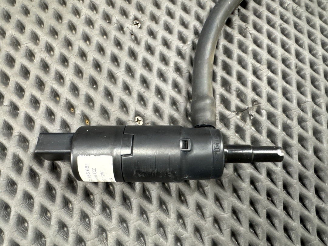 Мотор бачка стеклоомывателя, 940 рублей, Красноярск