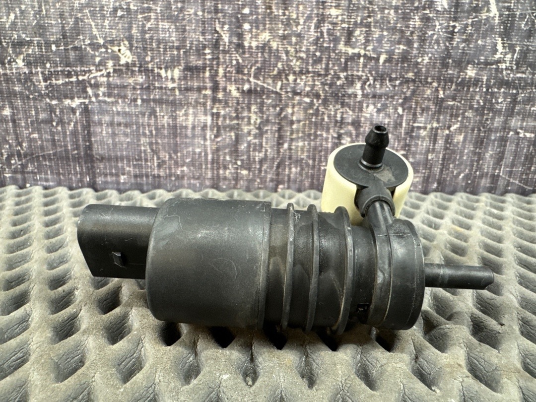 Мотор бачка стеклоомывателя, 870 рублей, Красноярск