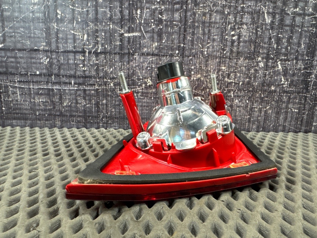 Фонарь в крышку багажника, 2000 рублей, Красноярск