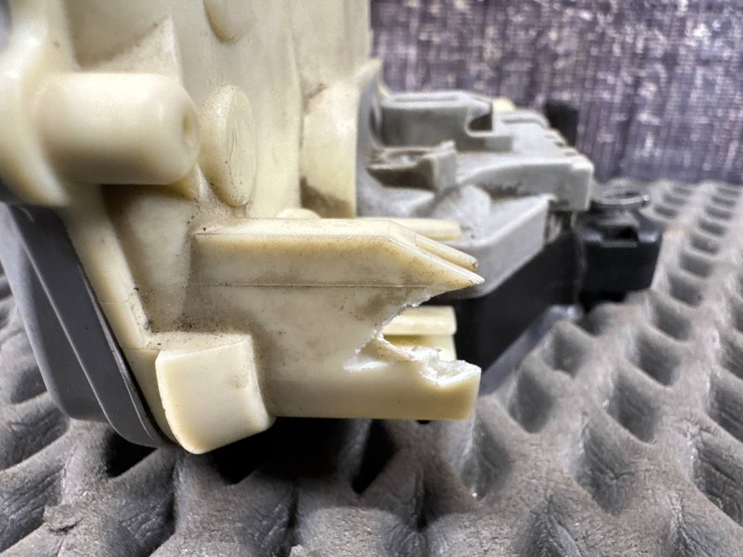 Замок двери, 1500 рублей, Красноярск