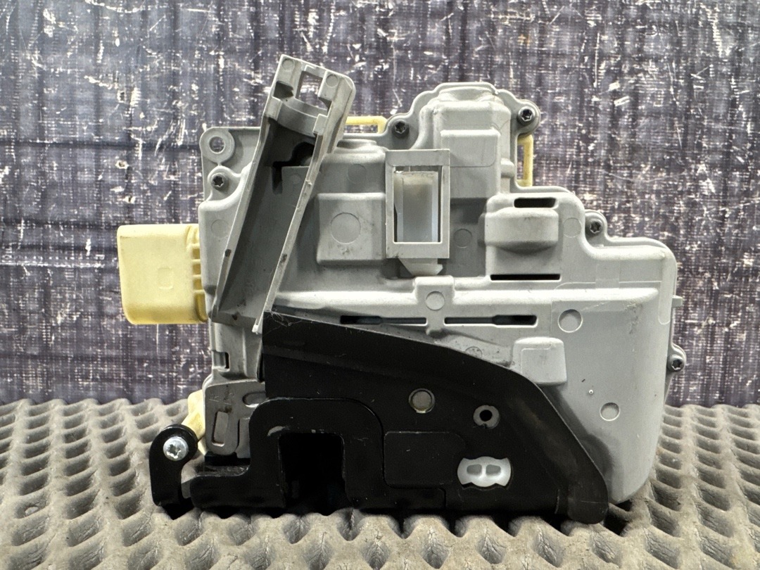 Замок двери, 1500 рублей, Красноярск