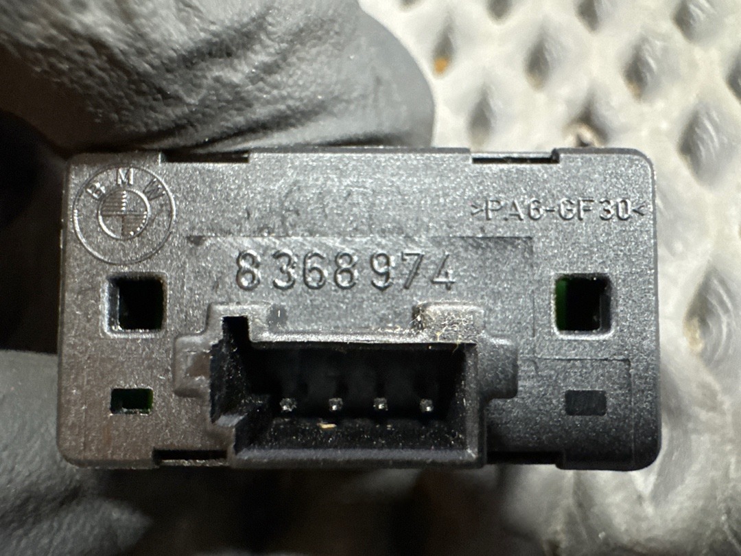 Кнопка стеклоподъемника, 210 рублей, Красноярск