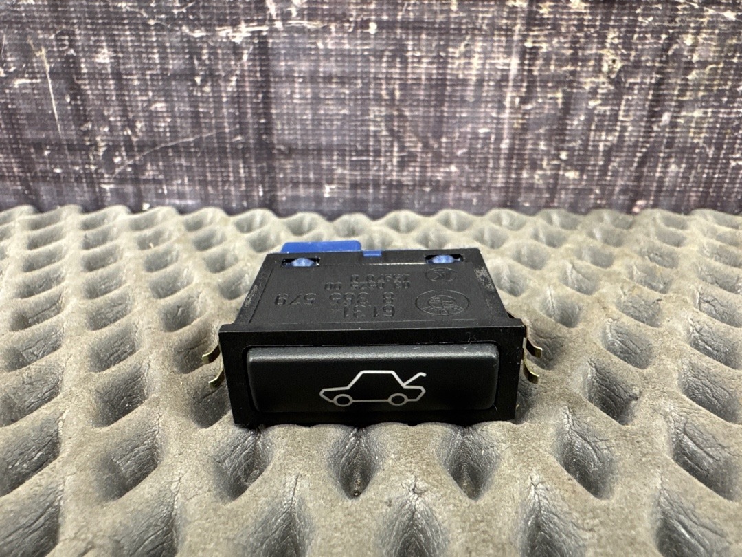 Кнопка открывания багажника, 276 рублей, Красноярск