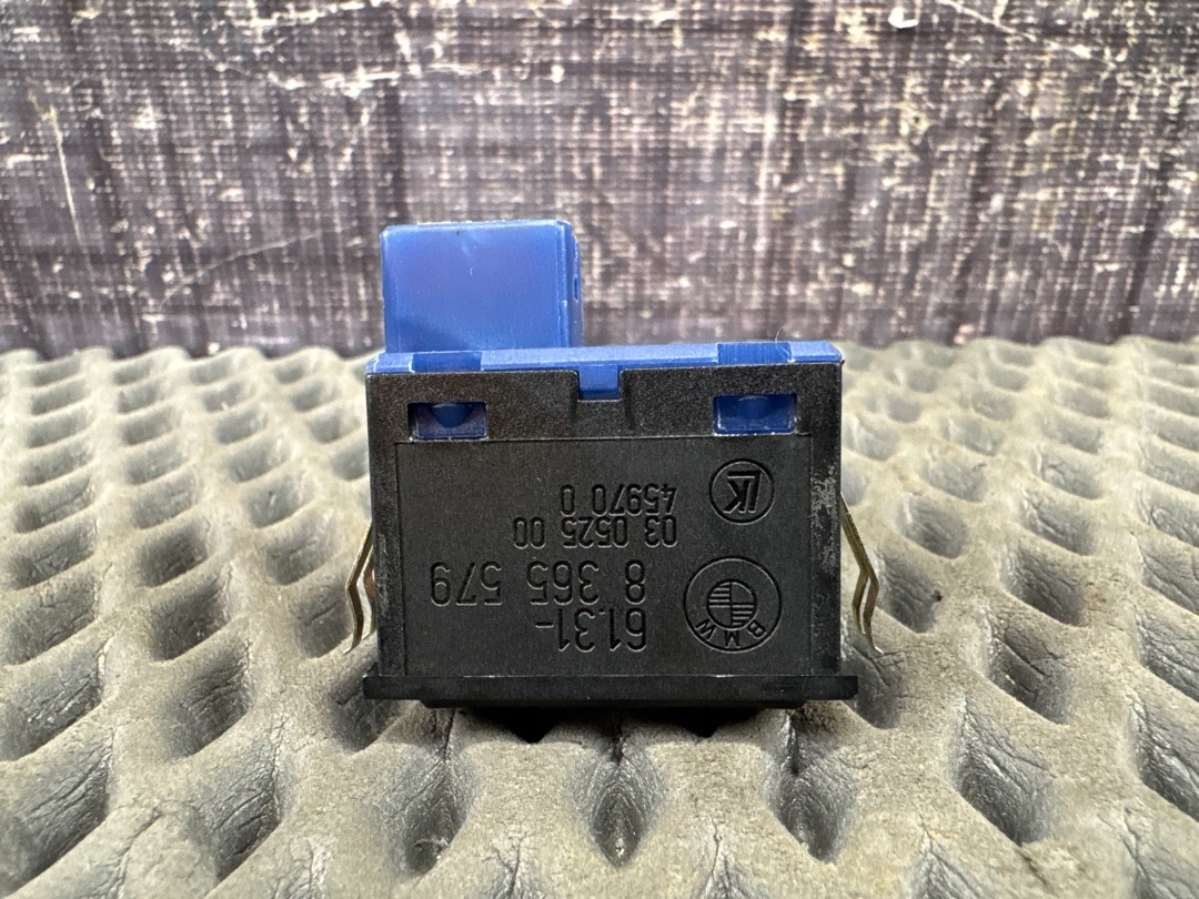 Кнопка открывания багажника, 276 рублей, Красноярск