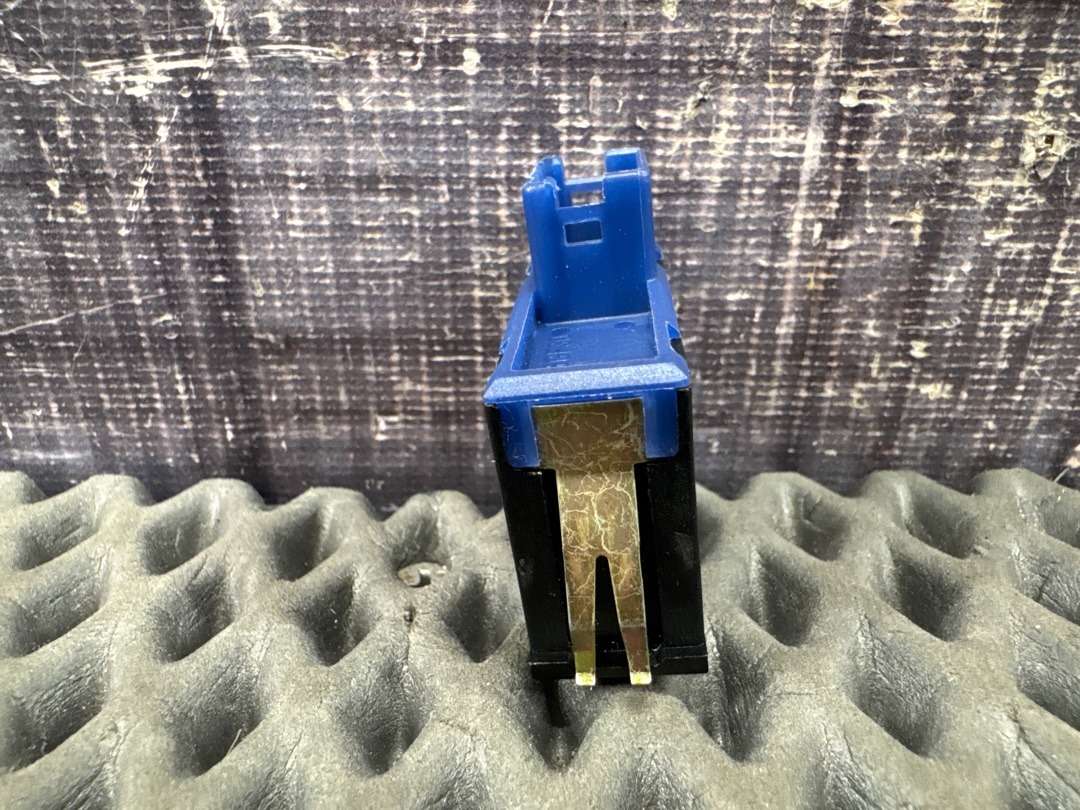 Кнопка открывания багажника, 276 рублей, Красноярск