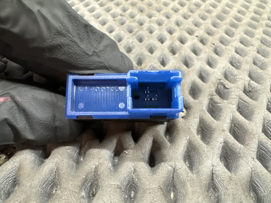 Кнопка открывания багажника, 276 рублей, Красноярск