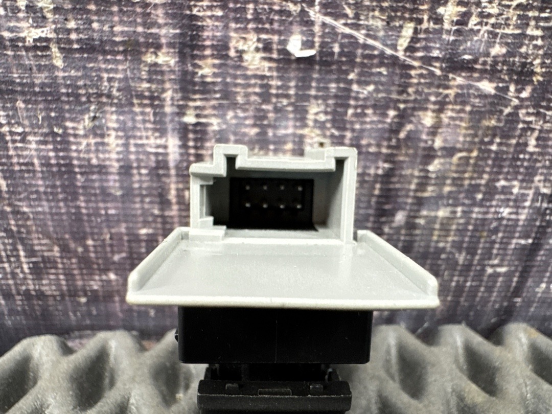 Кнопка стеклоподъемника, 250 рублей, Красноярск