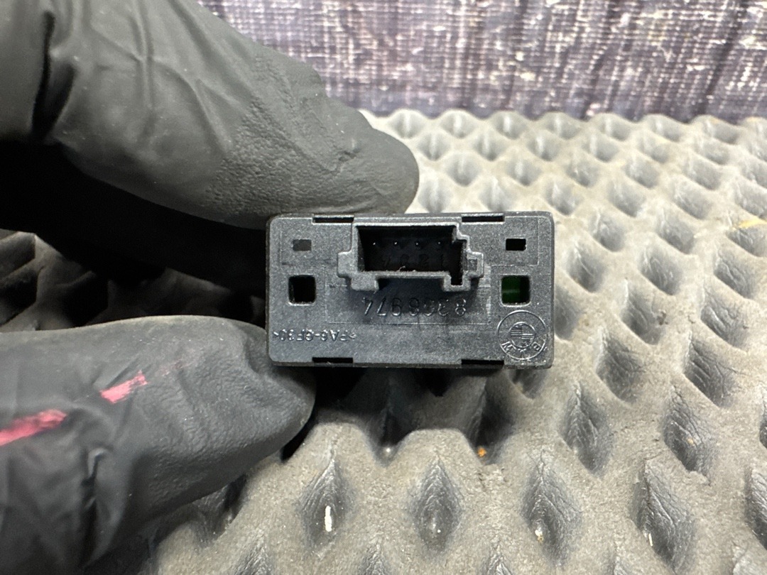 Кнопка стеклоподъемника, 210 рублей, Красноярск